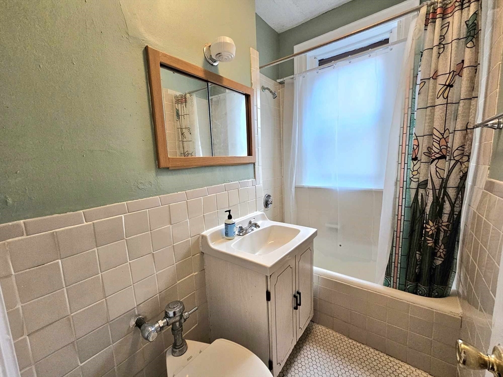 249 Chestnut Hill Ave # 31