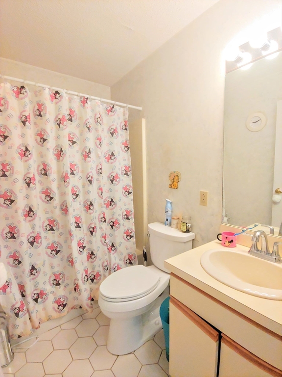 90 Quincy Shore Drive Unit: 205