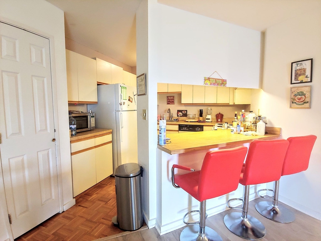 90 Quincy Shore Drive Unit: 205