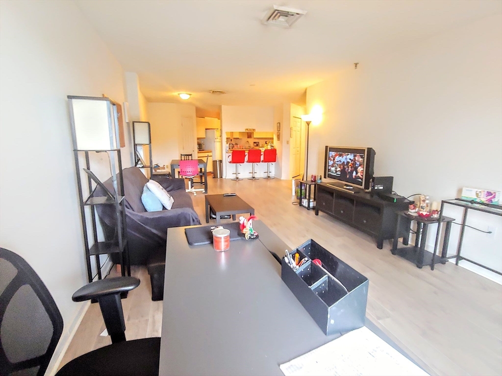 90 Quincy Shore Drive Unit: 205