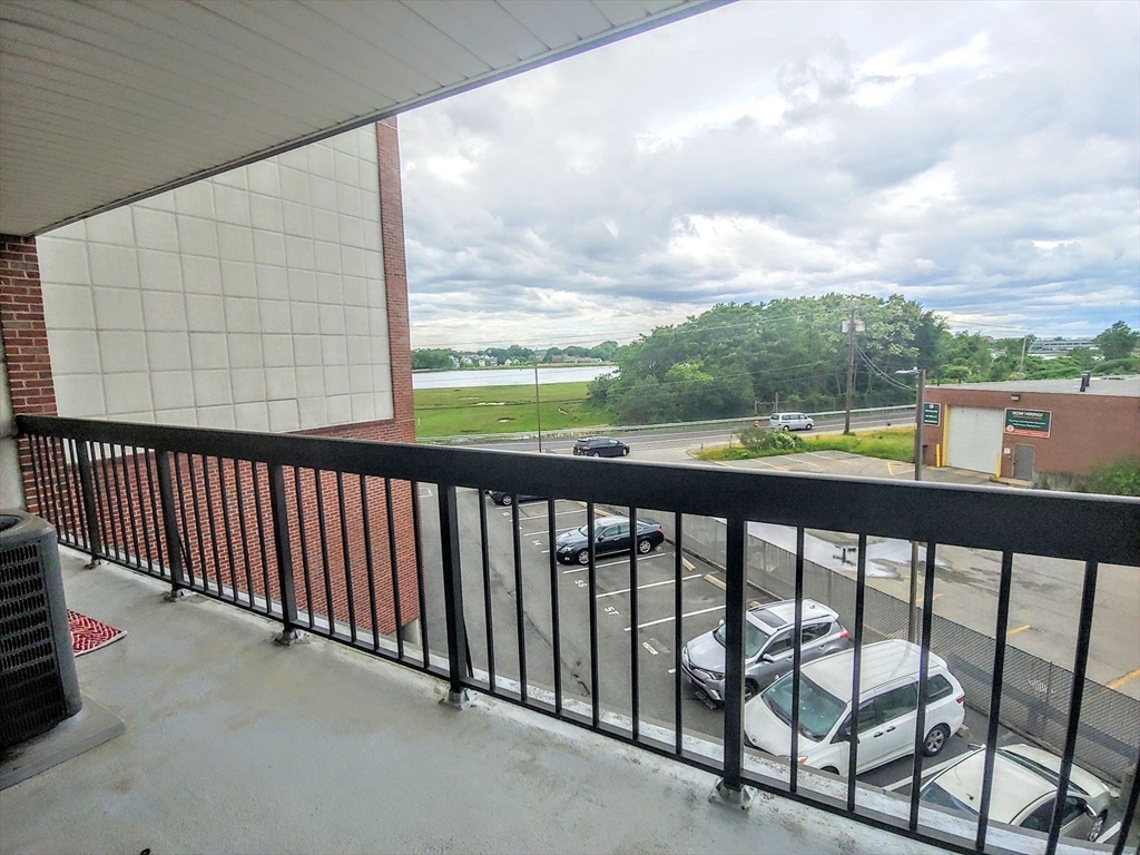 90 Quincy Shore Drive Unit: 205