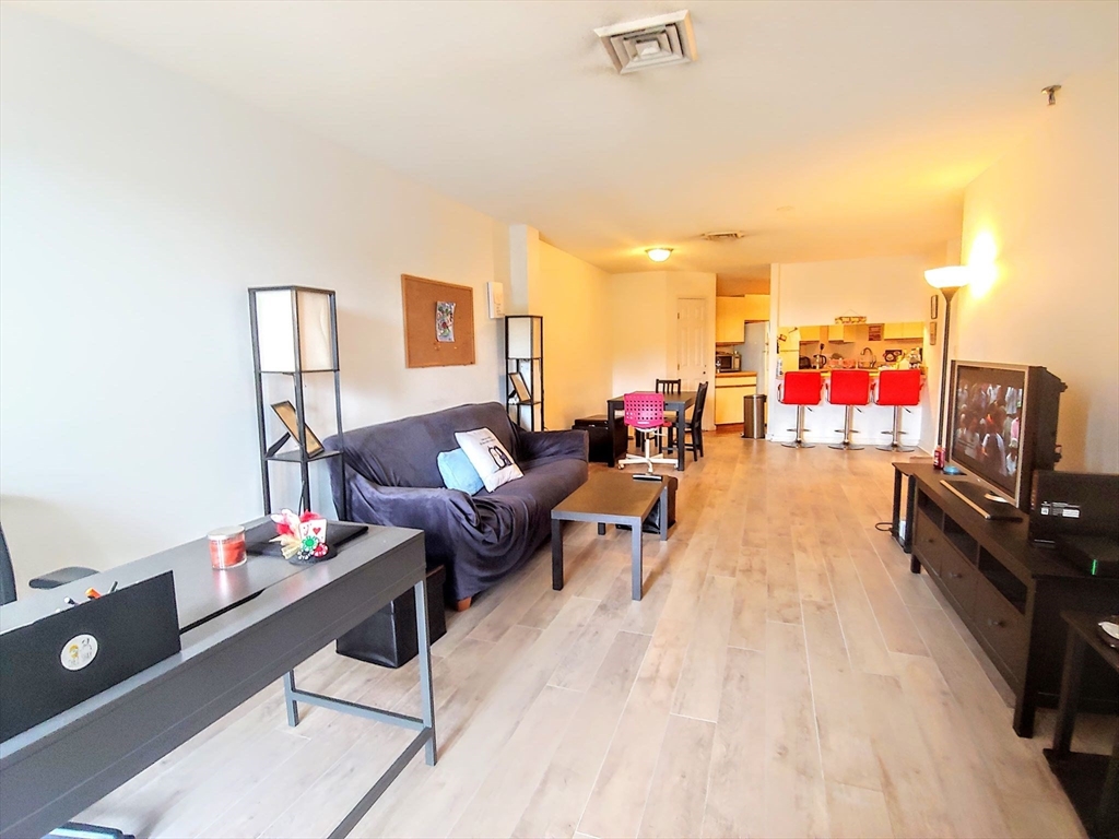 90 Quincy Shore Drive Unit: 205