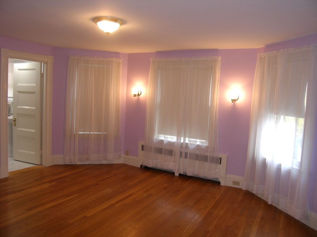 48 Clarendon