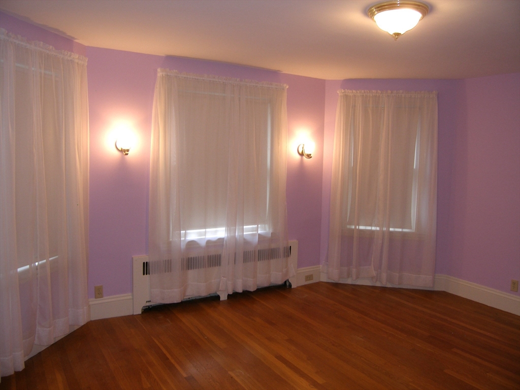 48 Clarendon