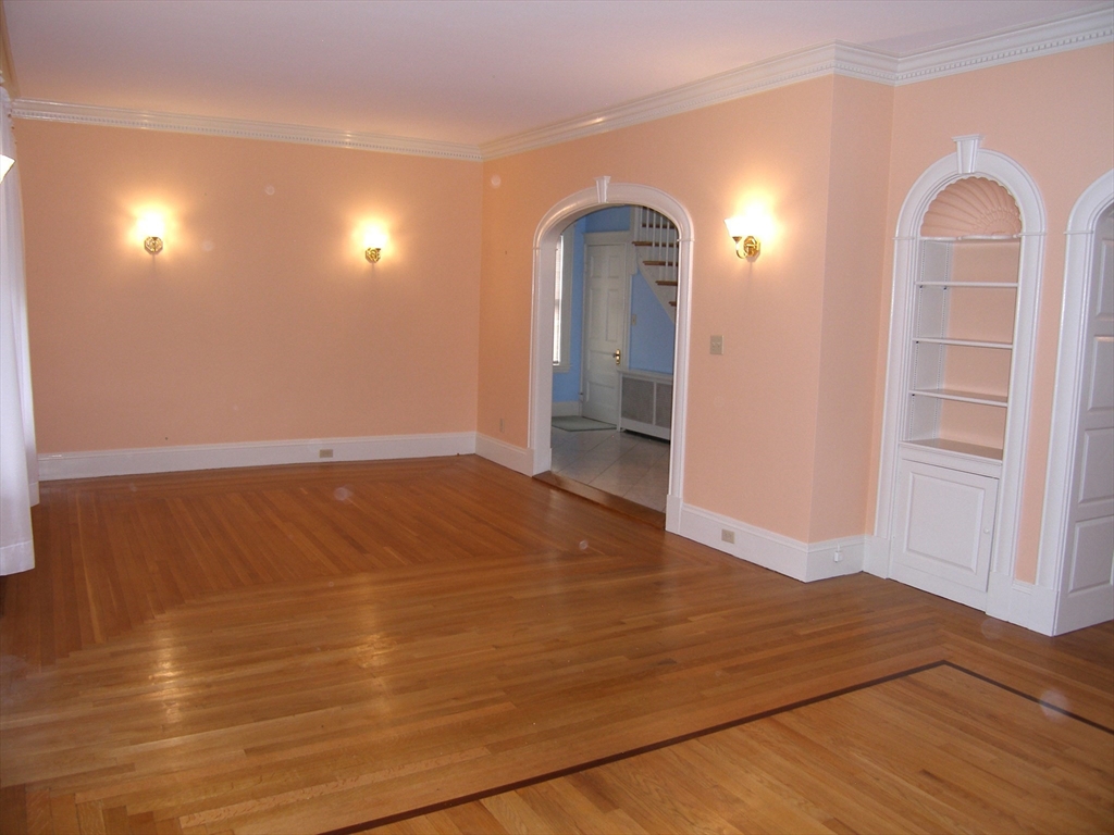 48 Clarendon