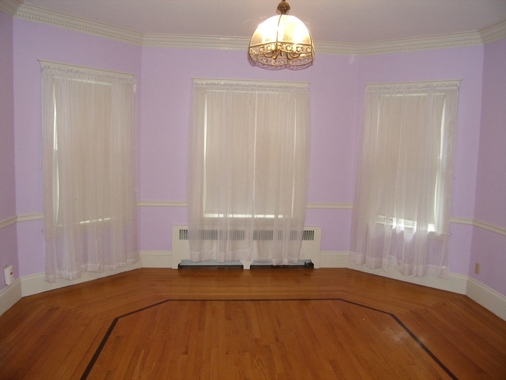 48 Clarendon