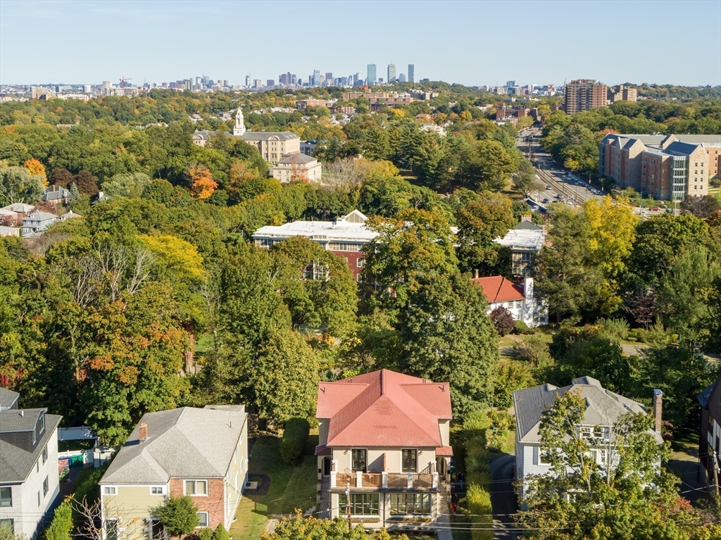 35 Algonquin Road # 35