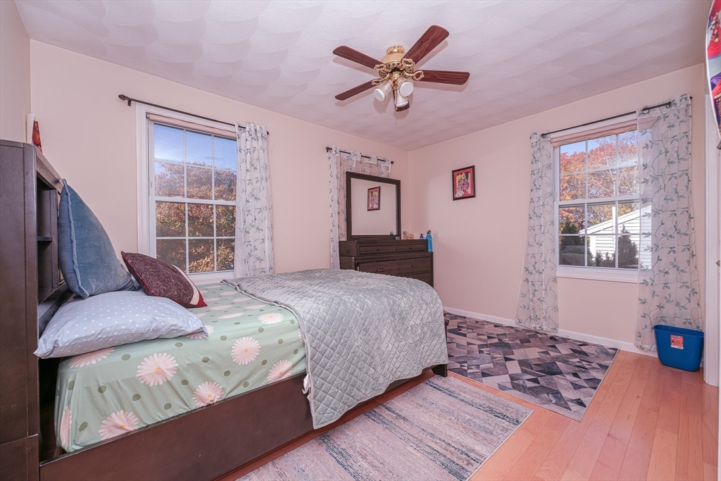 118 Granville Ave # 118