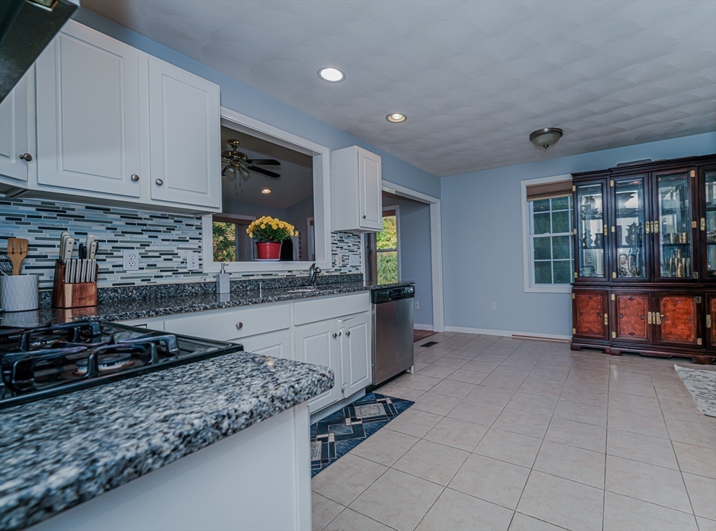 118 Granville Ave # 118