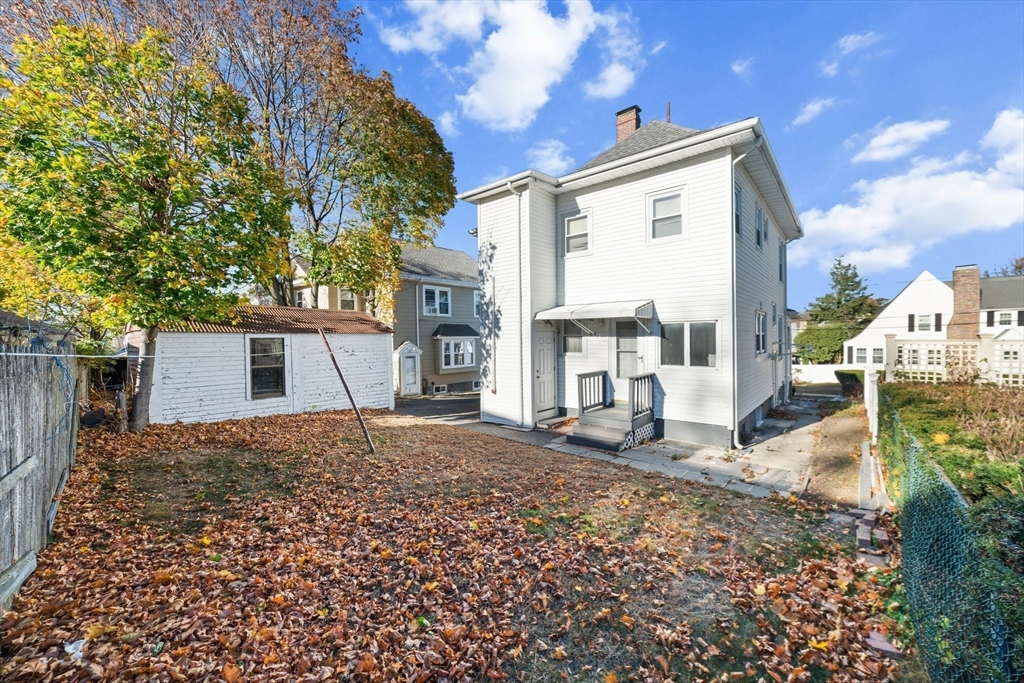 11 Florence St