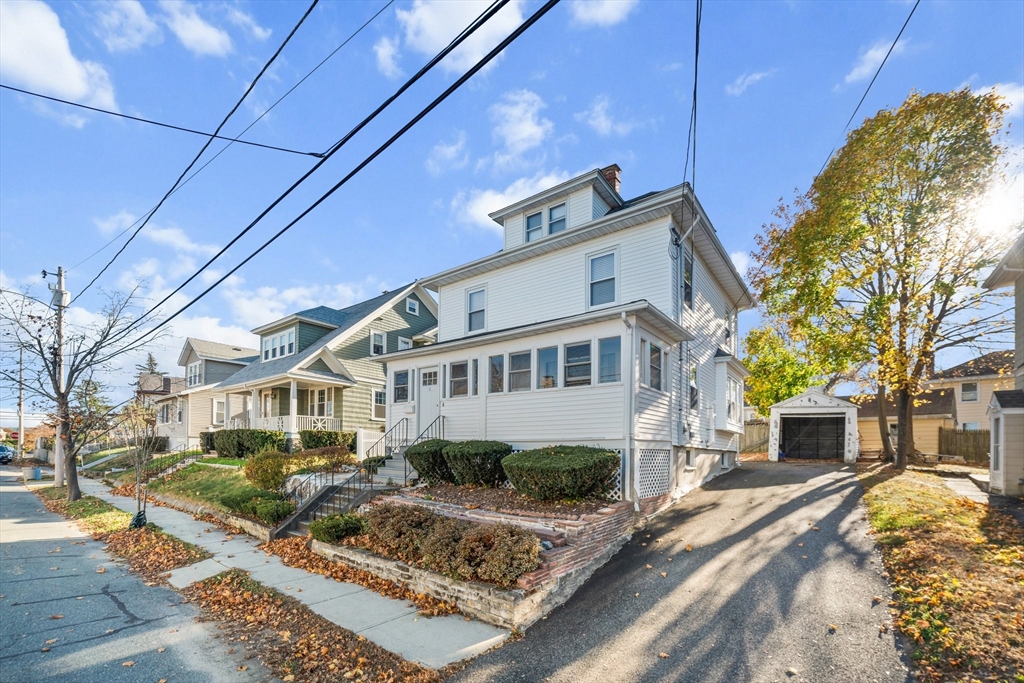 11 Florence St