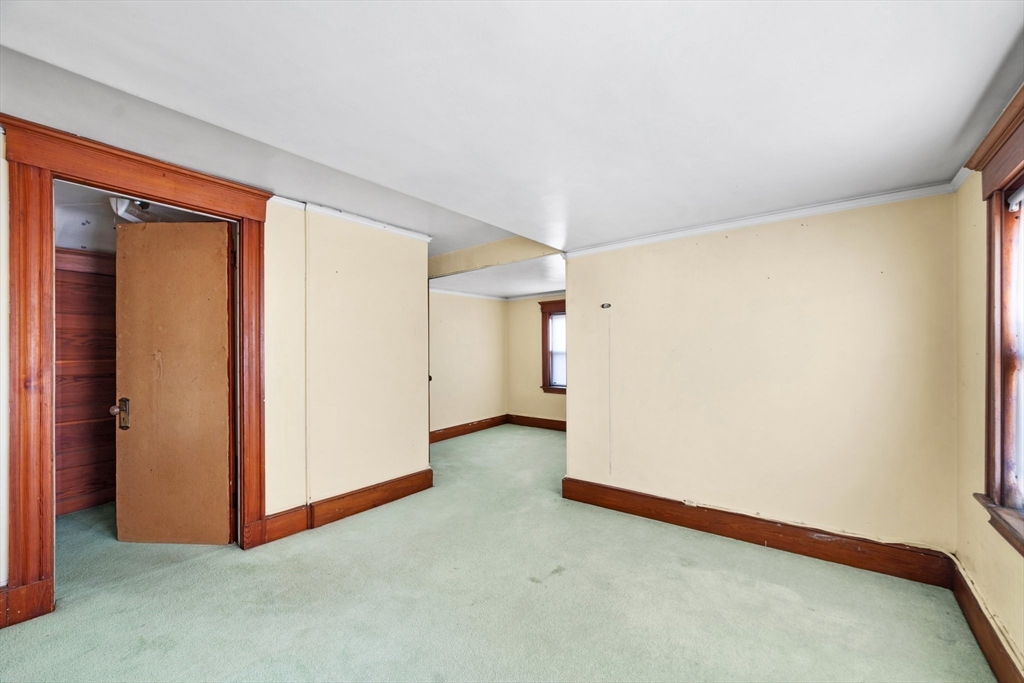 11 Florence St