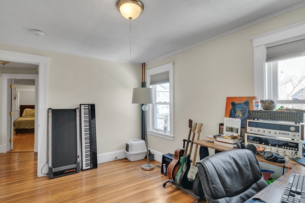 19 Elliot St # 19