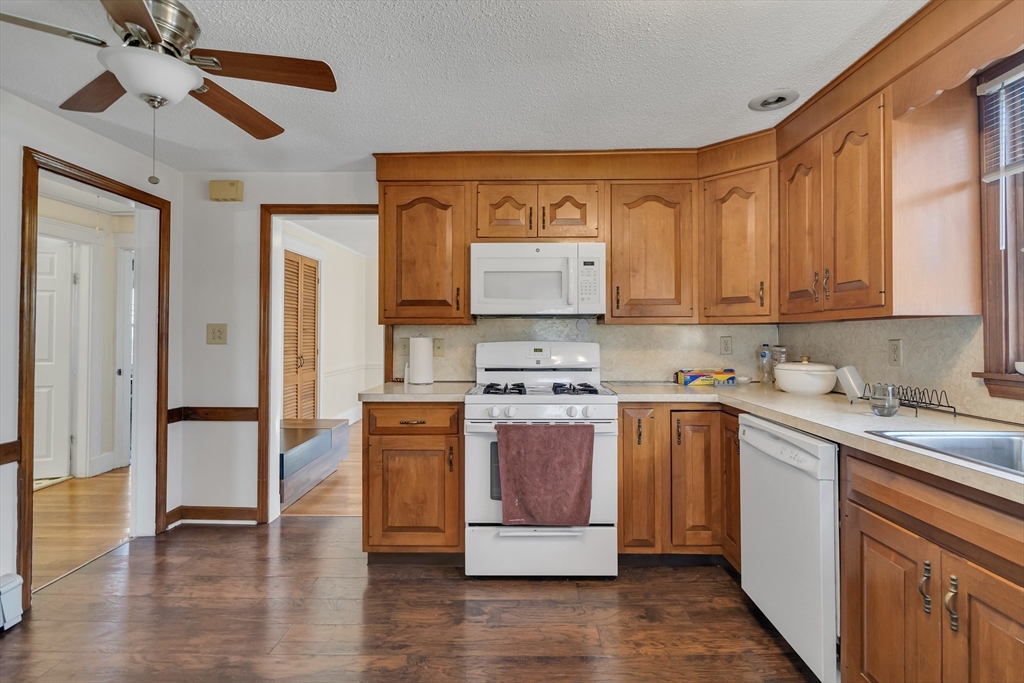 21 Elliot St # 21