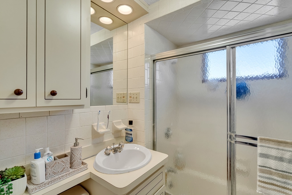 21 Elliot St # 21
