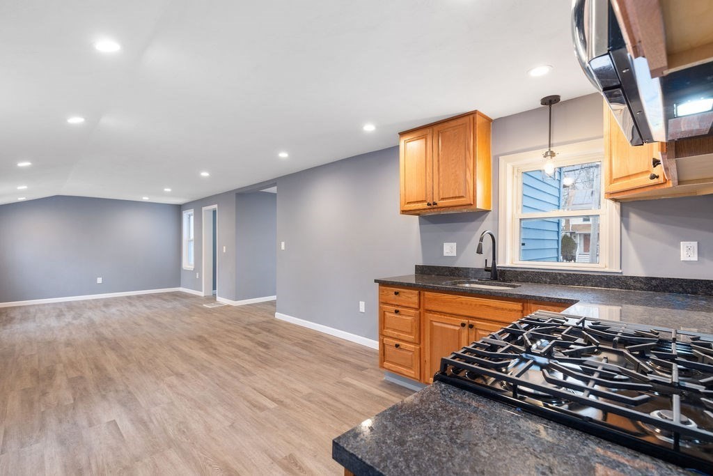 81 Mill St