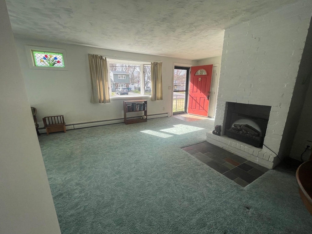 14 James St