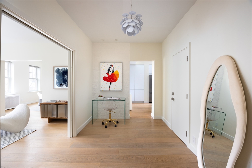 24 John St # 2