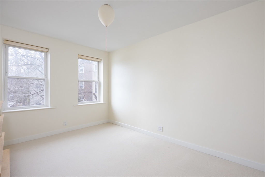 24 John St # 2