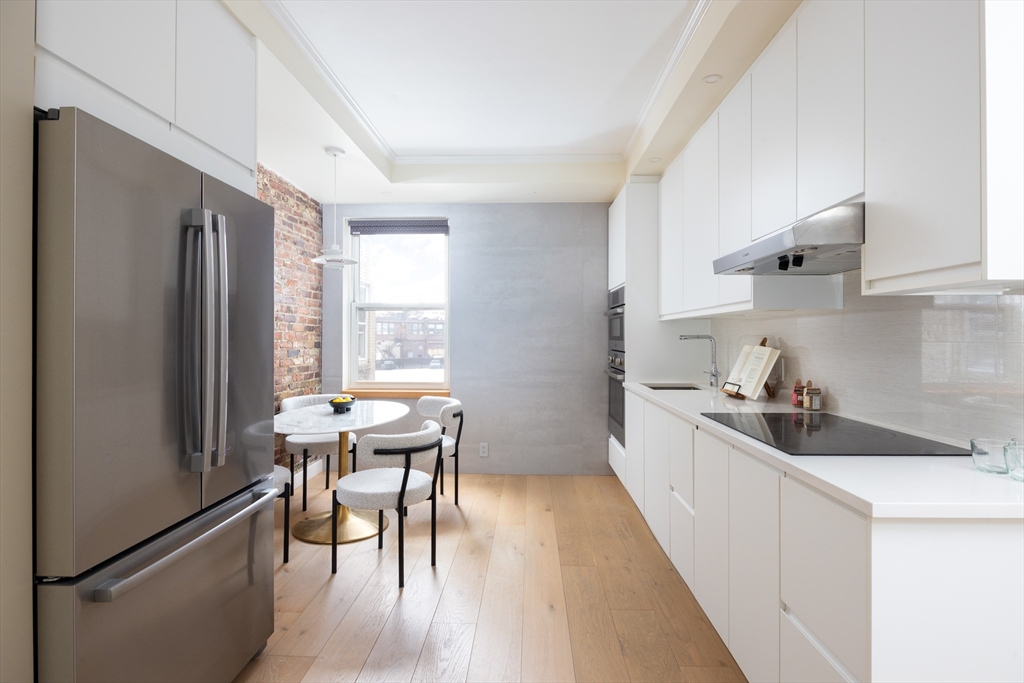 24 John St # 2