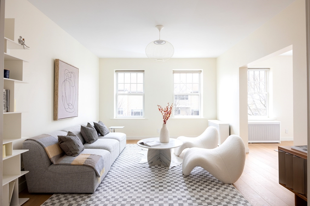 24 John St # 2