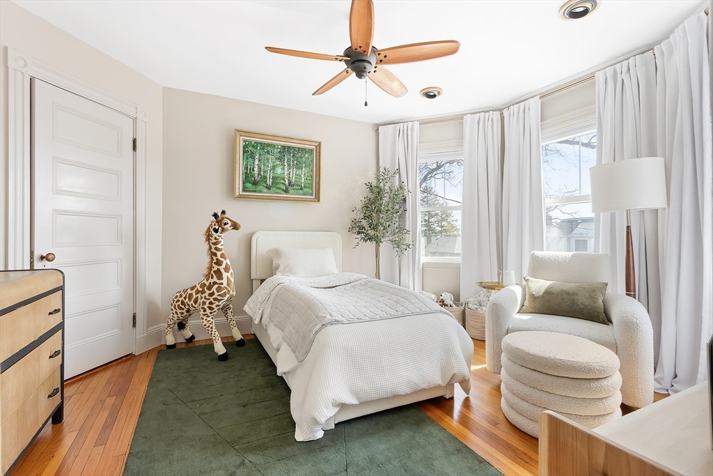 15 Apthorp Rd