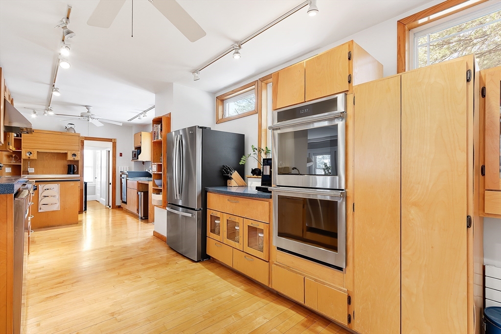 15 Apthorp Rd