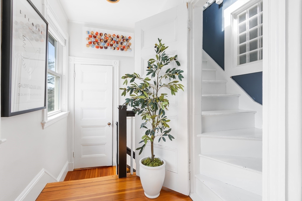 15 Apthorp Rd