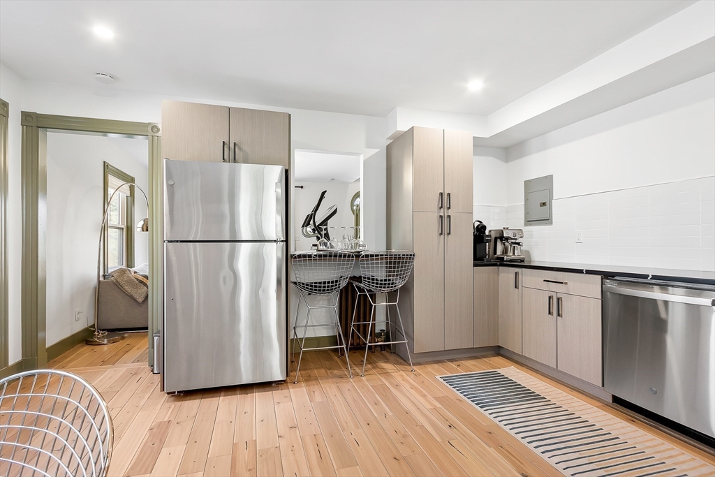 15 Apthorp Rd