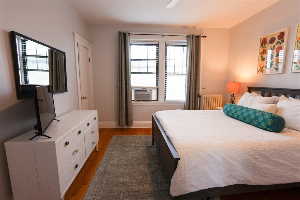 370 Chestnut Hill Ave # 54
