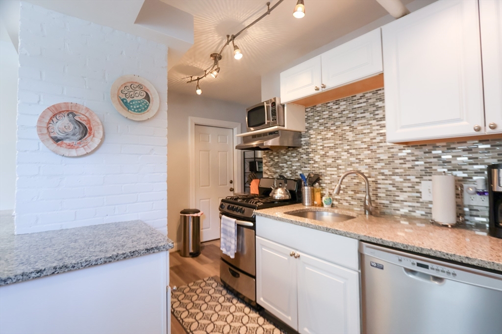 39 Glenville # 71B