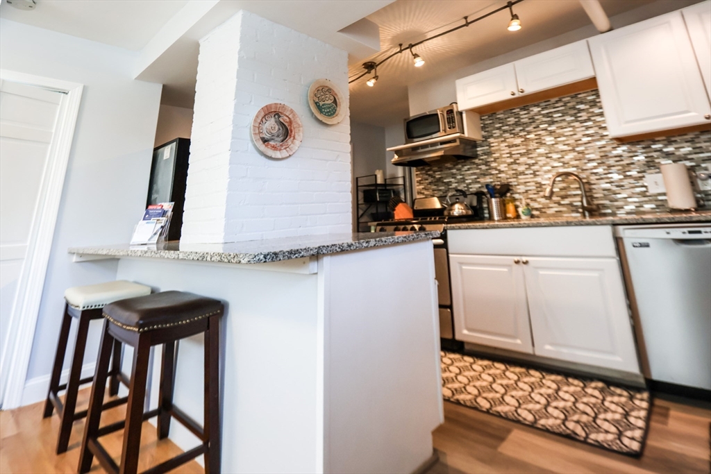 39 Glenville # 71B