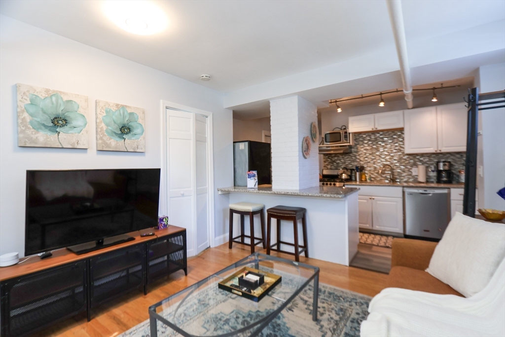 39 Glenville # 71B