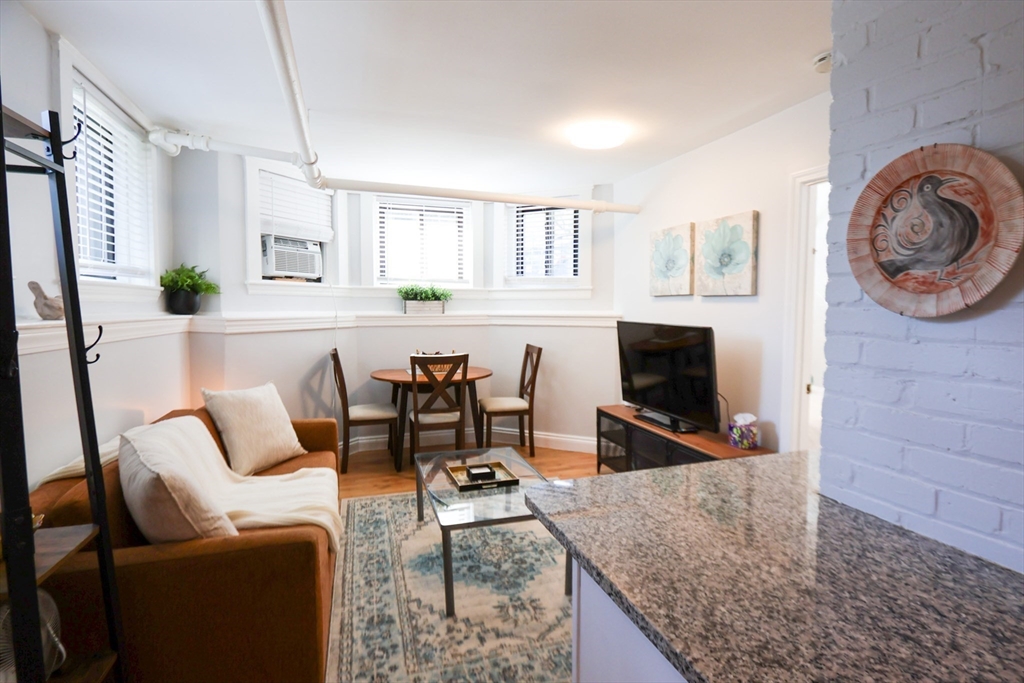 39 Glenville # 71B