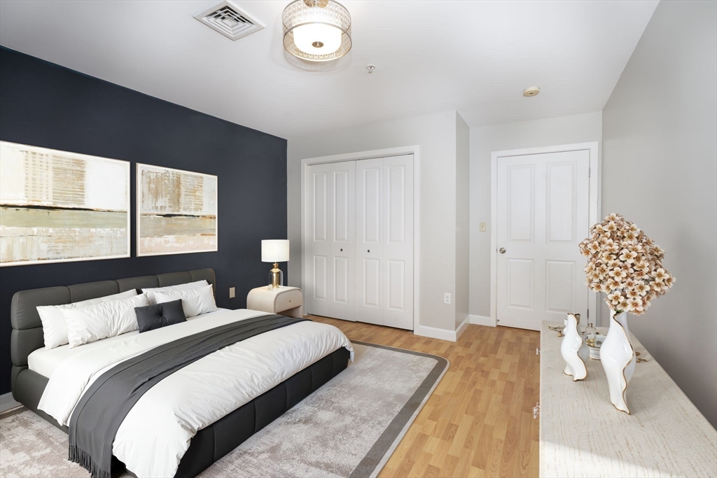 30 Franklin St # 328