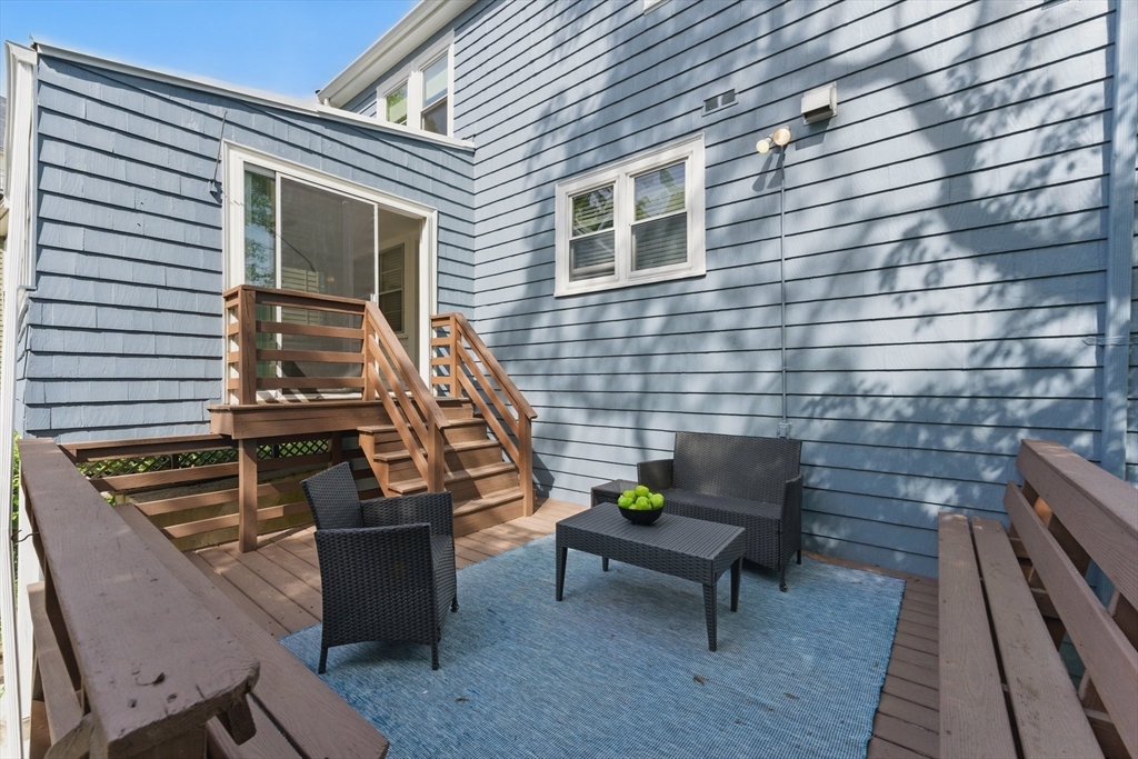 90 Woodland Rd