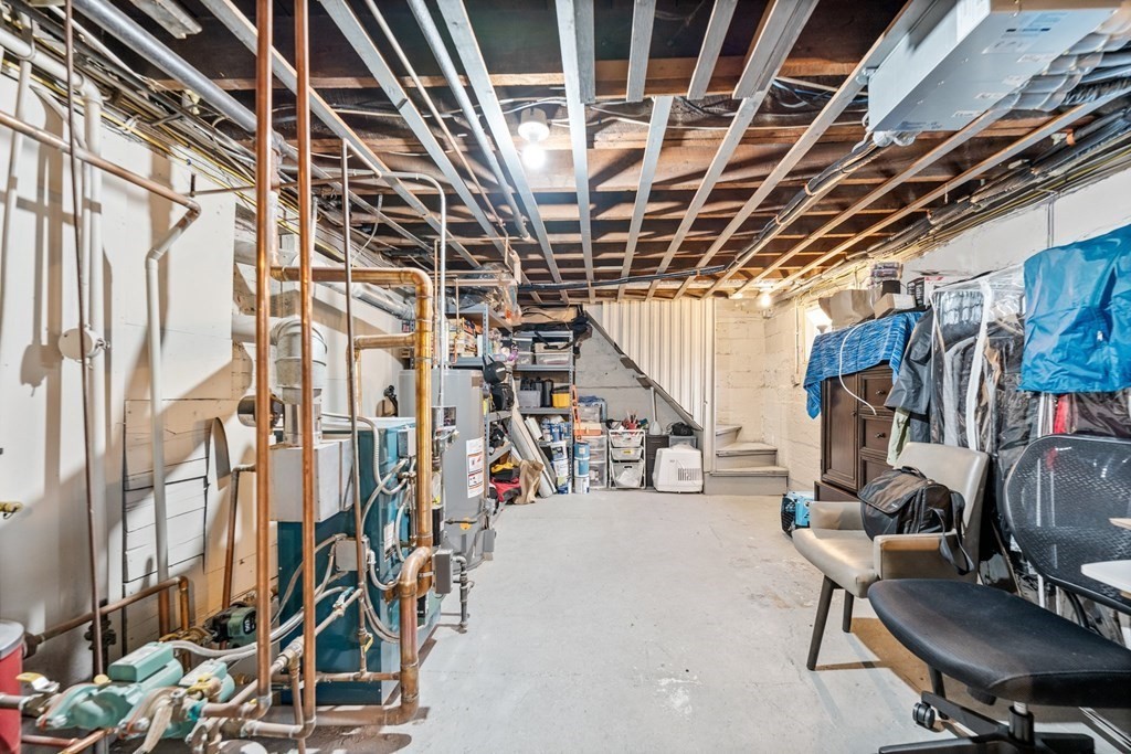38 Amsden St # 38
