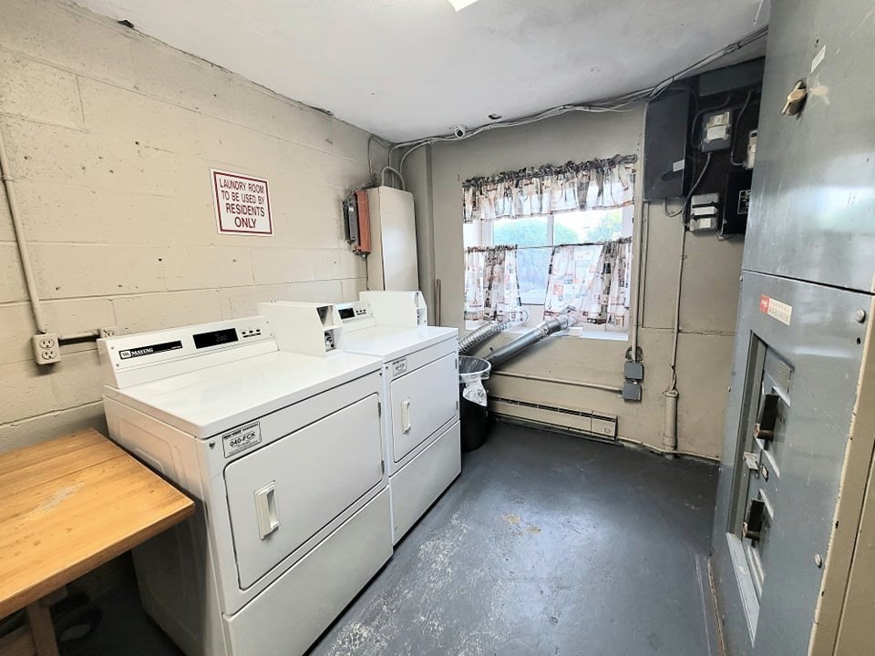 80 Main St # 20