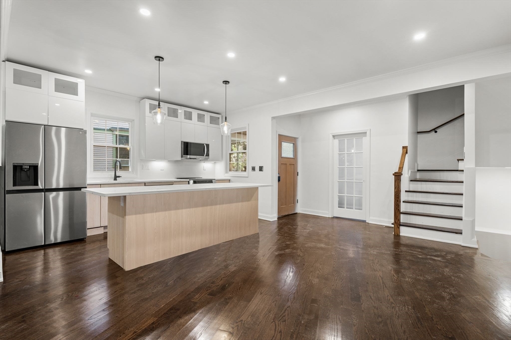 21 Greystone Rd # 2