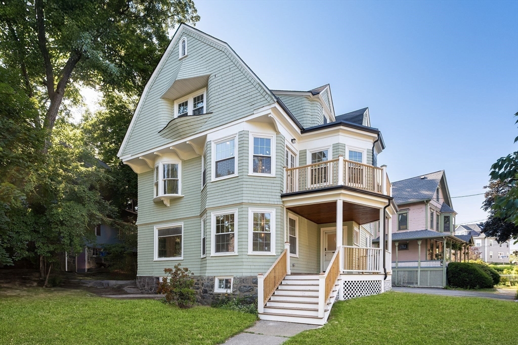21 Greystone Rd # 2
