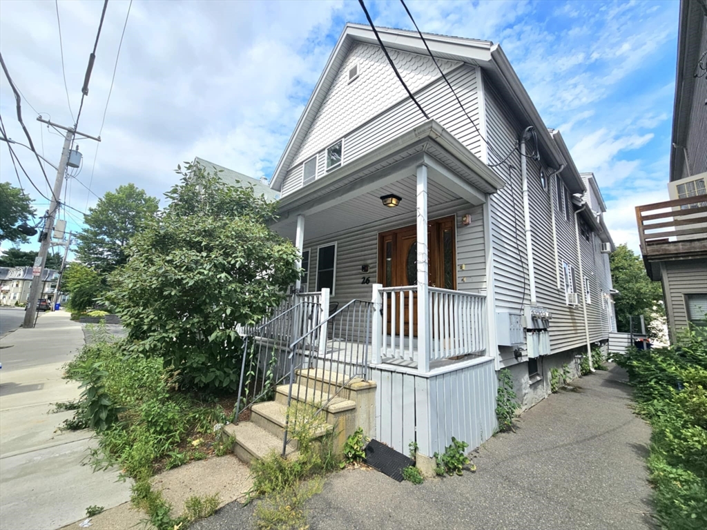 26 Holden St # 1