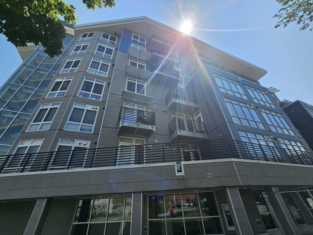 262 Monsignor O'brien Hwy # 306