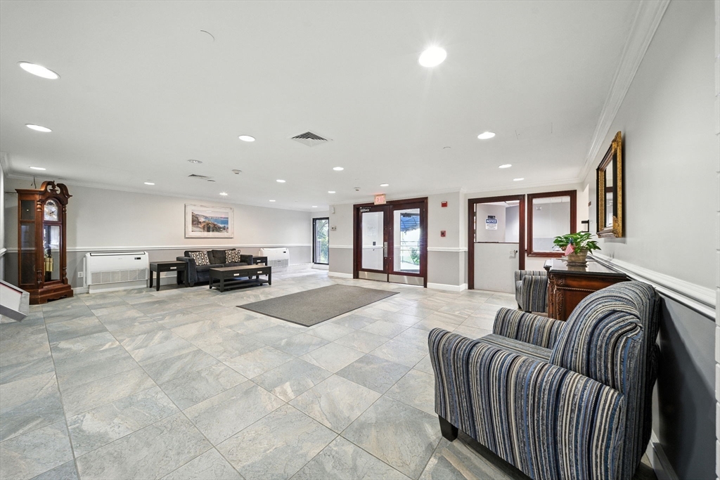 115 W Squantum St # 702