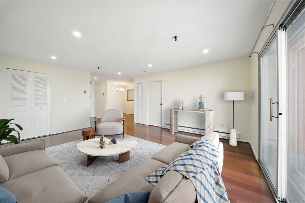 115 W Squantum St # 702