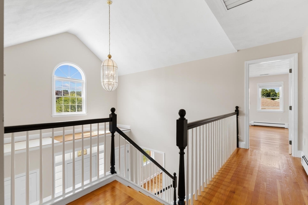 4 Gavin Cir