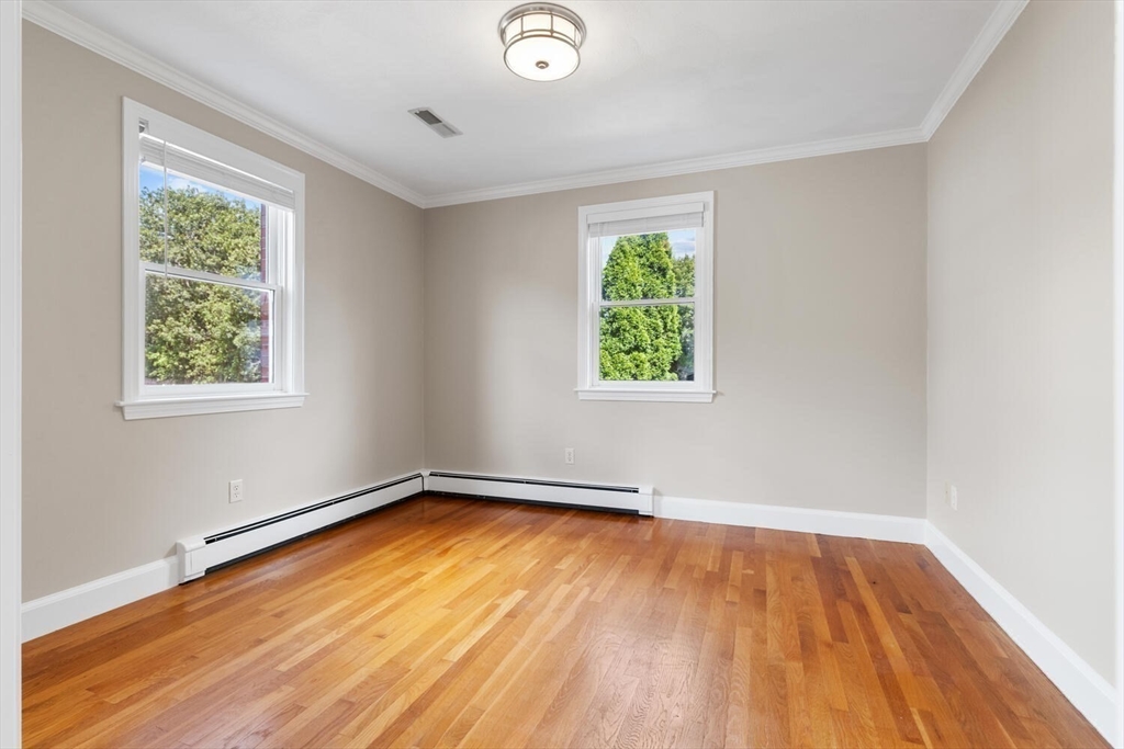 4 Gavin Cir