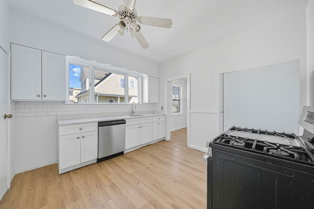 19-21 Wolcott St