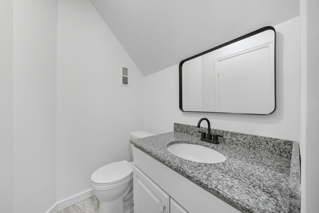 19-21 Wolcott St