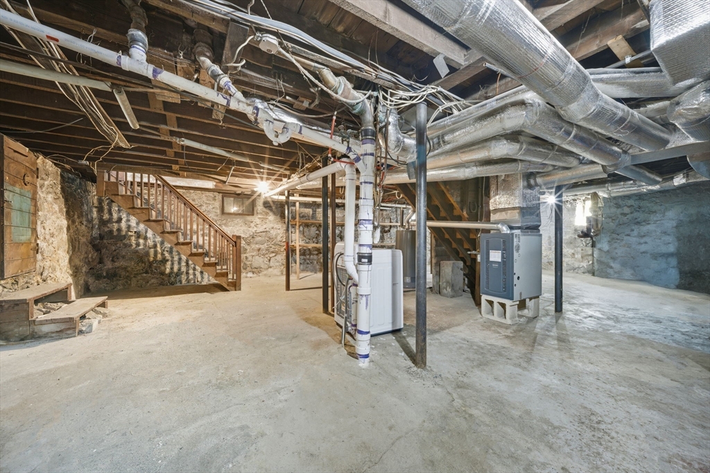 19-21 Wolcott St
