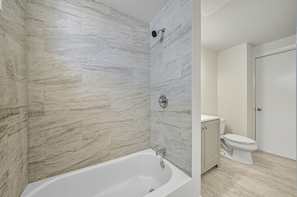 19-21 Wolcott St